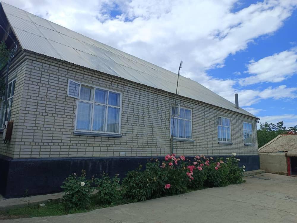 Meerim Guest House Bokonbayevo Eksteriør billede