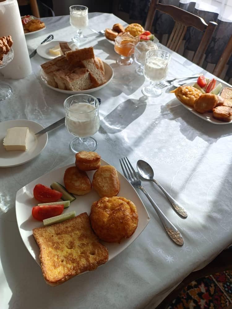 Meerim Guest House Bokonbayevo Eksteriør billede